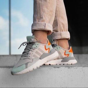 Adidas Nite Jogger Vapour Green size 6 women